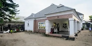 4bdrm Bungalow in Shell Cooperative, Eliozu for sale