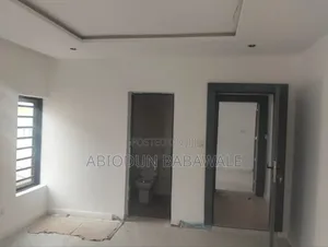 2bdrm Apartment in Wuse Zone 6 District for rent