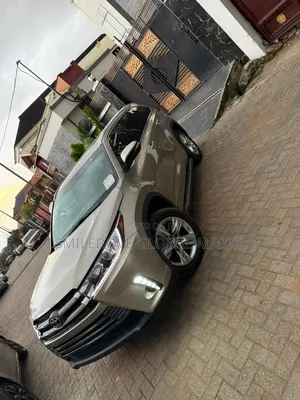 Toyota Highlander Limited 4dr SUV AWD (3.5L 6cyl 6A) 2014 Gray