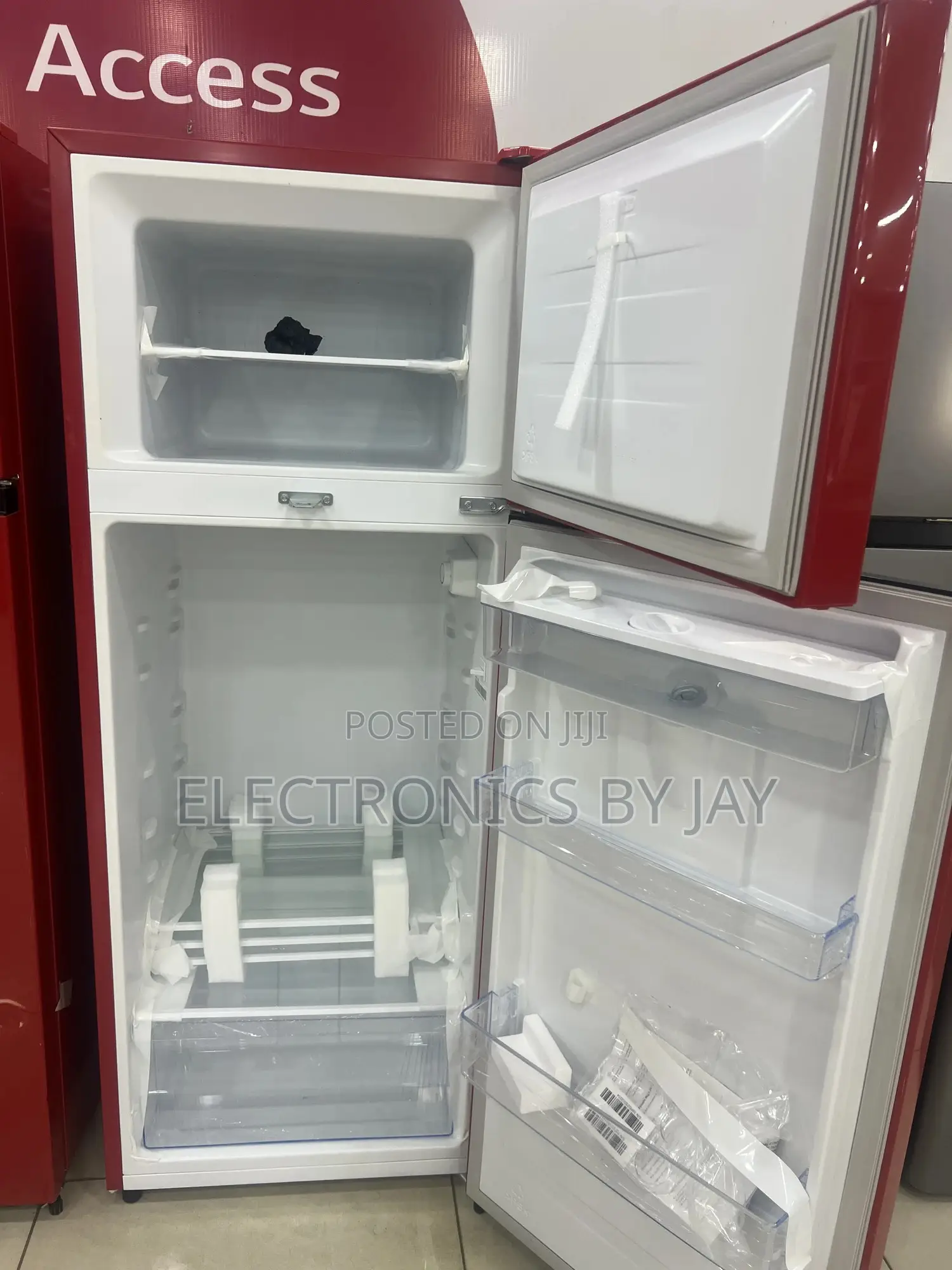 Hisense Ref 205 Red
