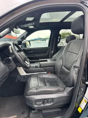 Toyota Tundra Platinum CrewMax 6.5' Bed 2024 Black