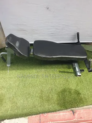 Black Sit Up Bench