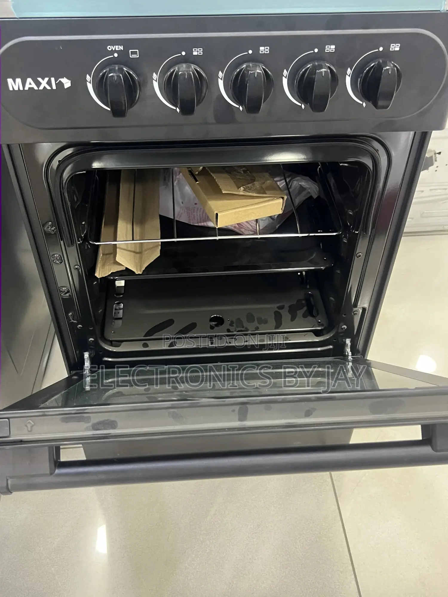 Maxi Gas Cooker 50x50 4b Black