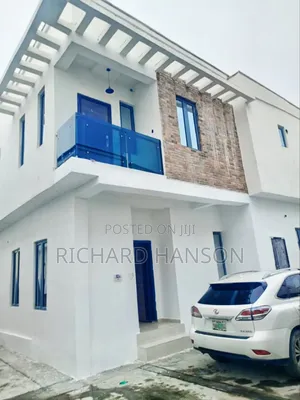 4bdrm Duplex in Thomas for rent