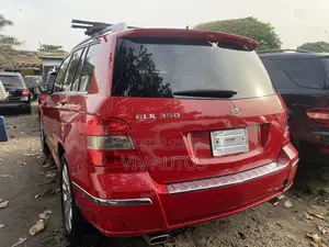 Mercedes-Benz GLK-Class 350 4MATIC 2011 Red