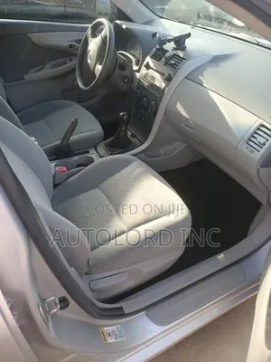 Toyota Corolla 1.8 Advanced 2009 Silver