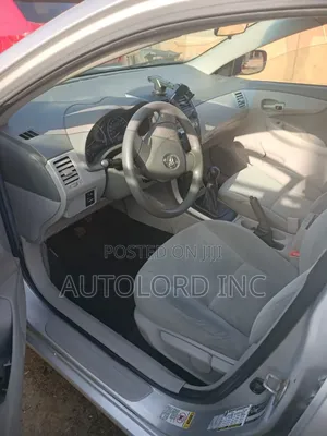 Toyota Corolla 1.8 Advanced 2009 Silver