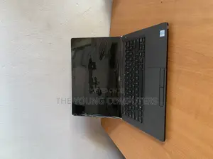 Laptop Dell Latitude 5300 8GB Intel Core i5 SSD 256GB