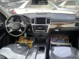 Mercedes-Benz M Class 2014 Gray