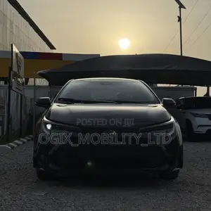 Toyota Corolla 2025 Black
