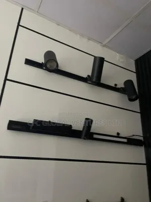 30 Watt Led Track Light Set