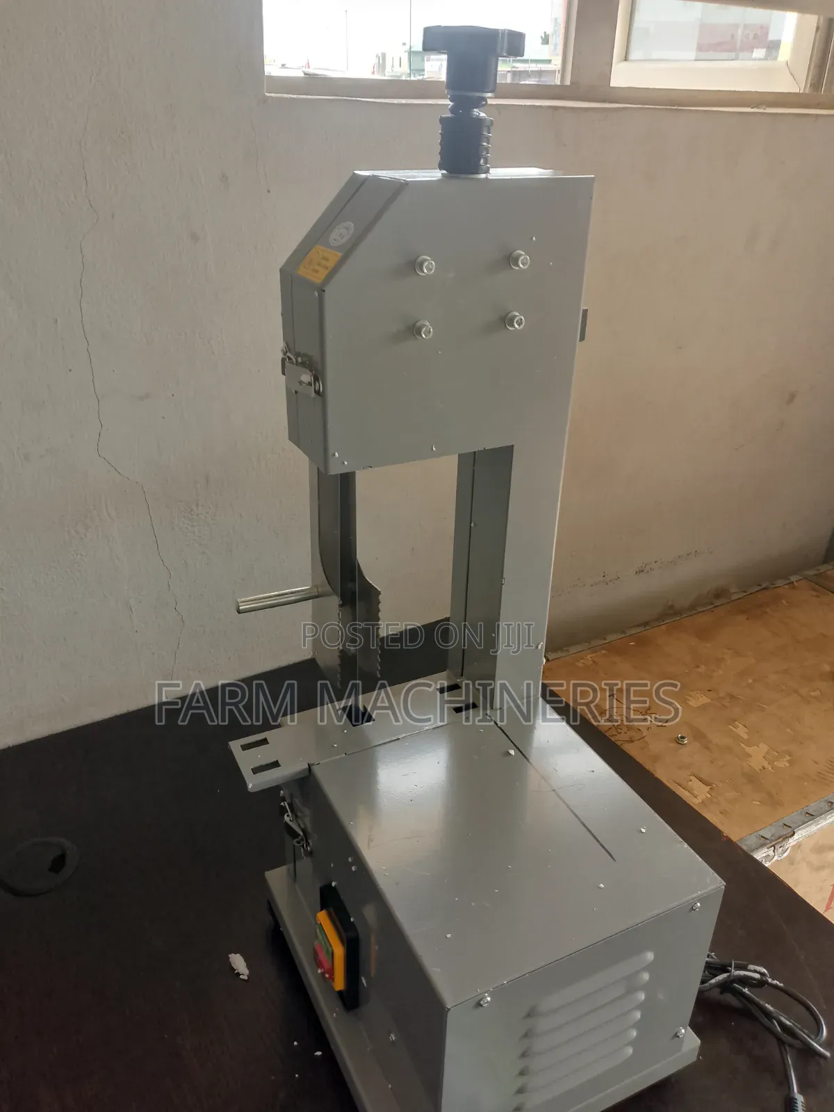 Bone Saw Machine