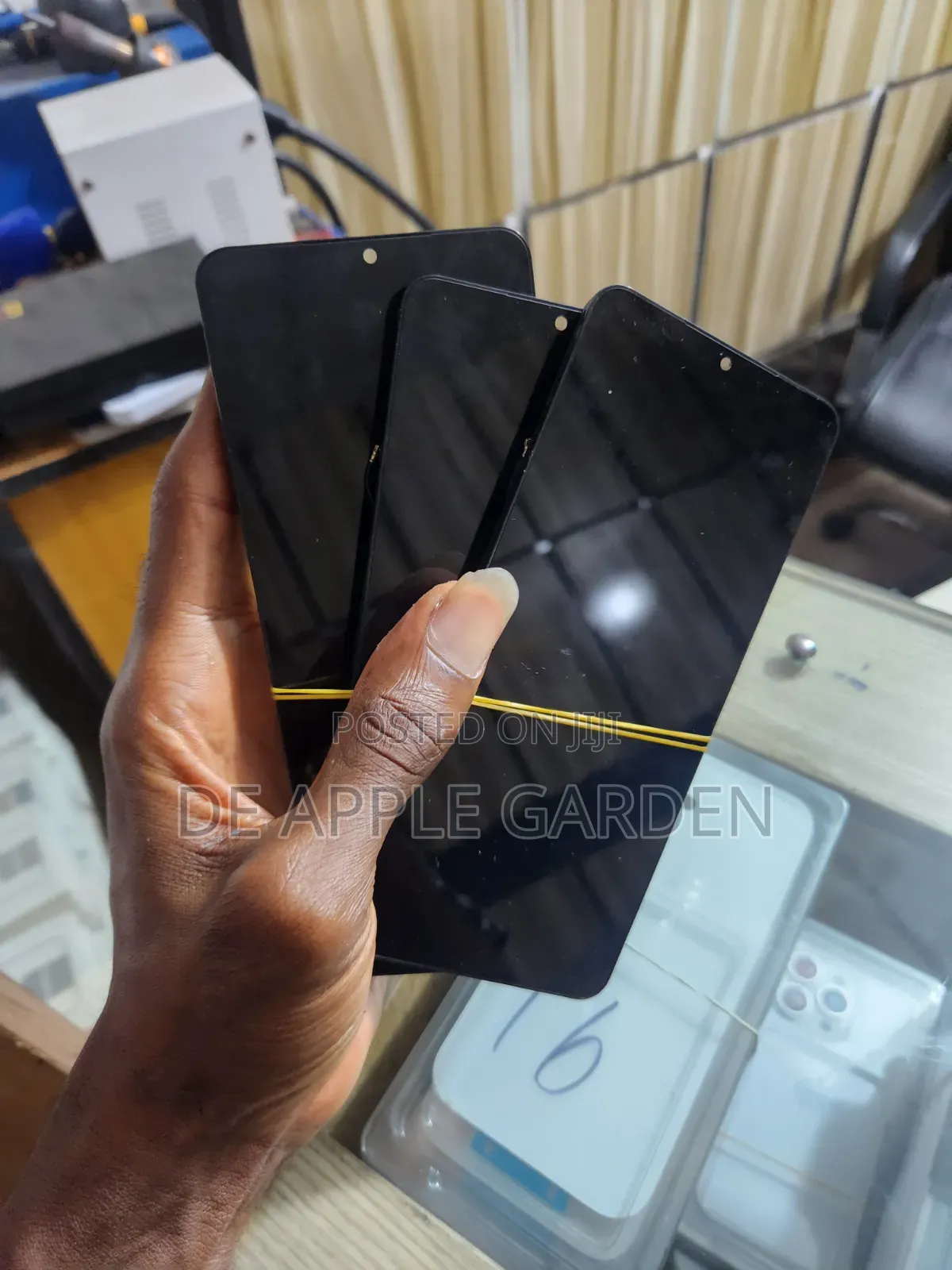 Samsung A06 Follow Come Screen