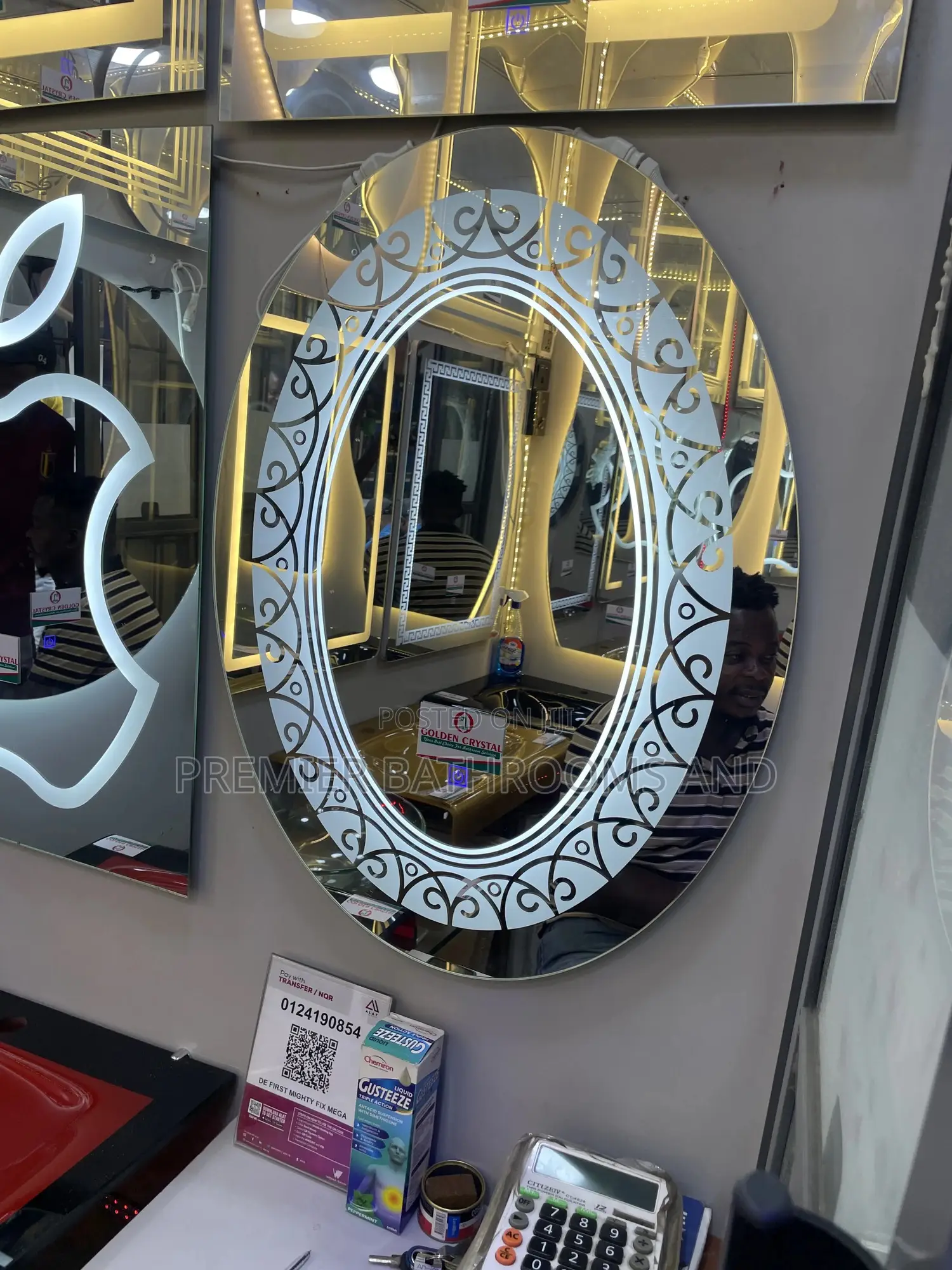 Design Led Mirror With Light