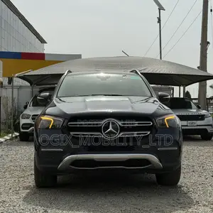 Mercedes-Benz GLE-Class 2020 Blue