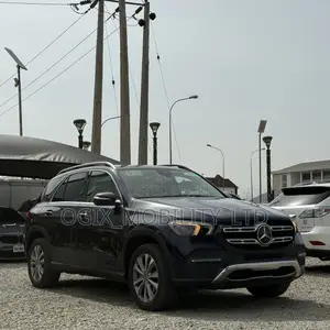 Mercedes-Benz GLE-Class 2020 Blue