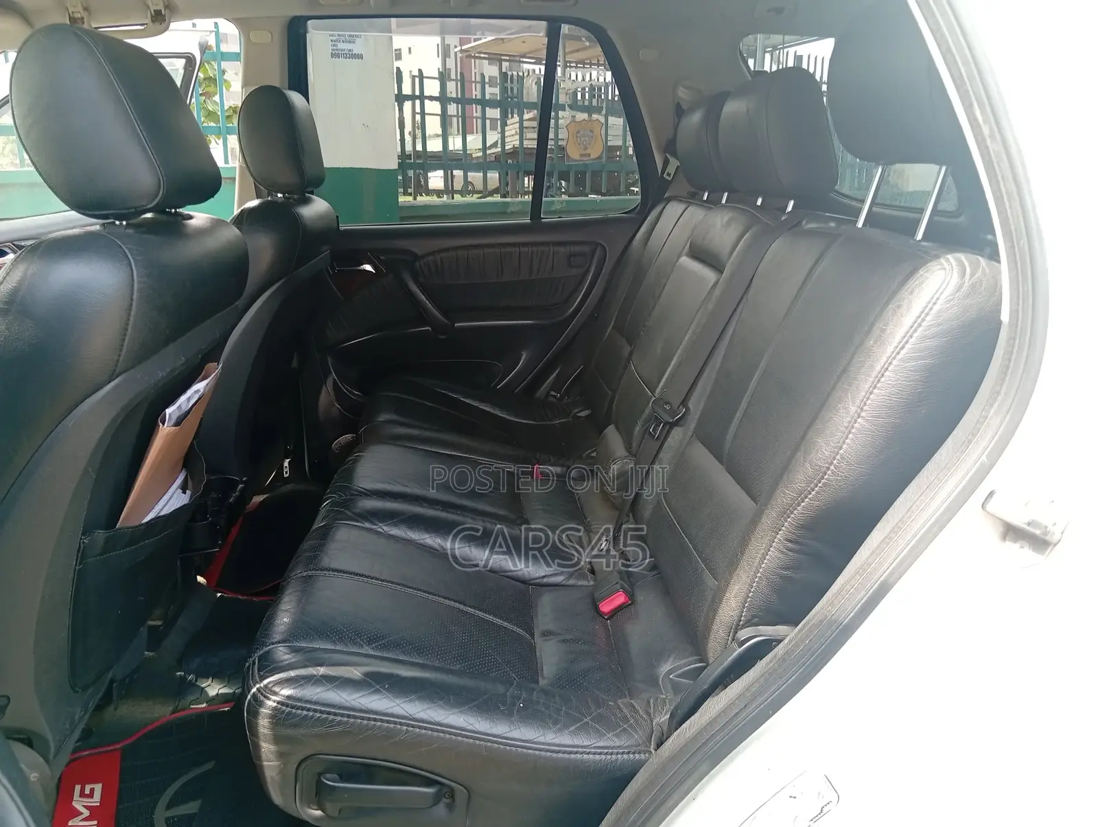 Mercedes-Benz M Class 2005 White