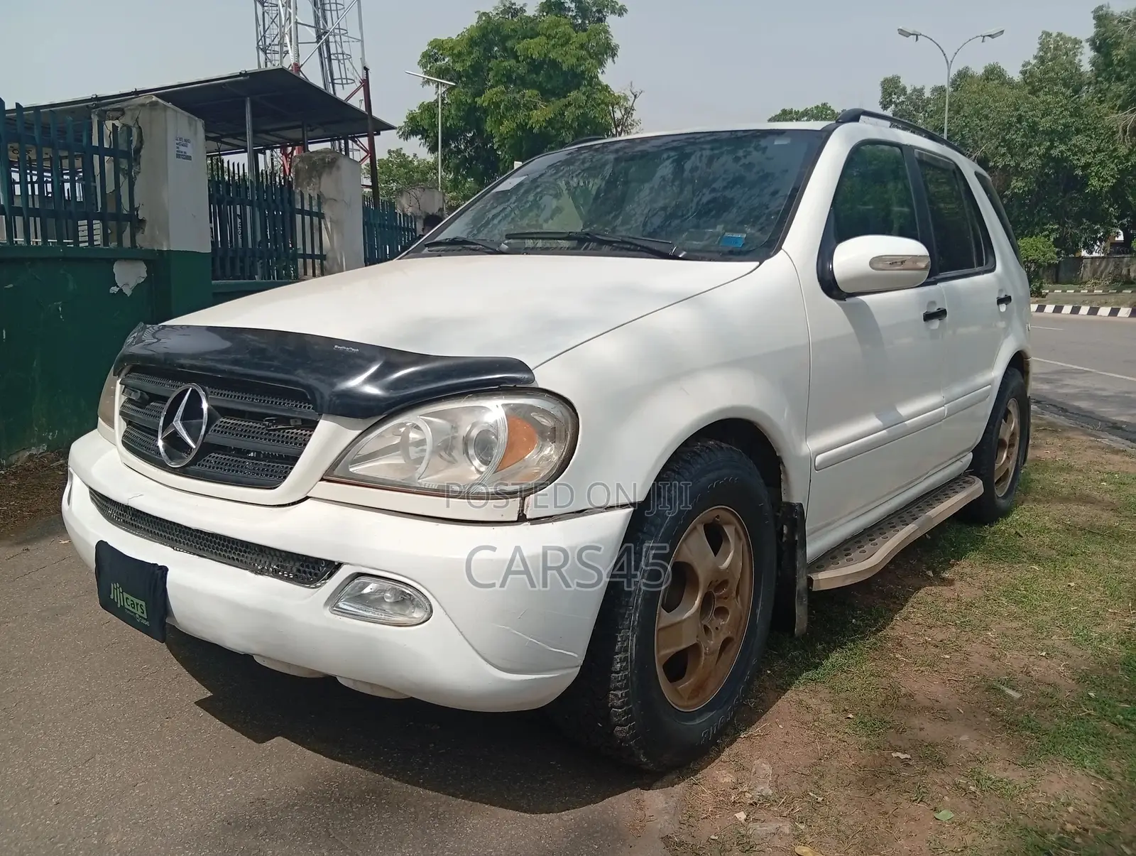 Mercedes-Benz M Class 2005 White
