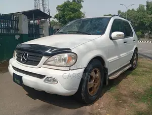 Mercedes-Benz M Class 2005 White