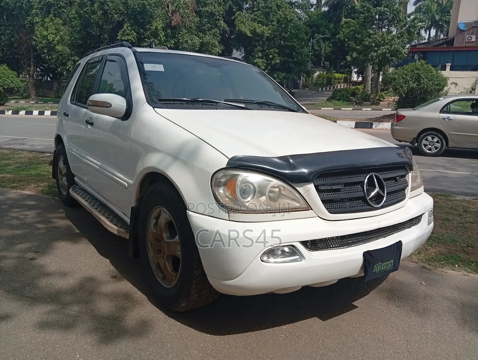 Mercedes-Benz M Class 2005 White