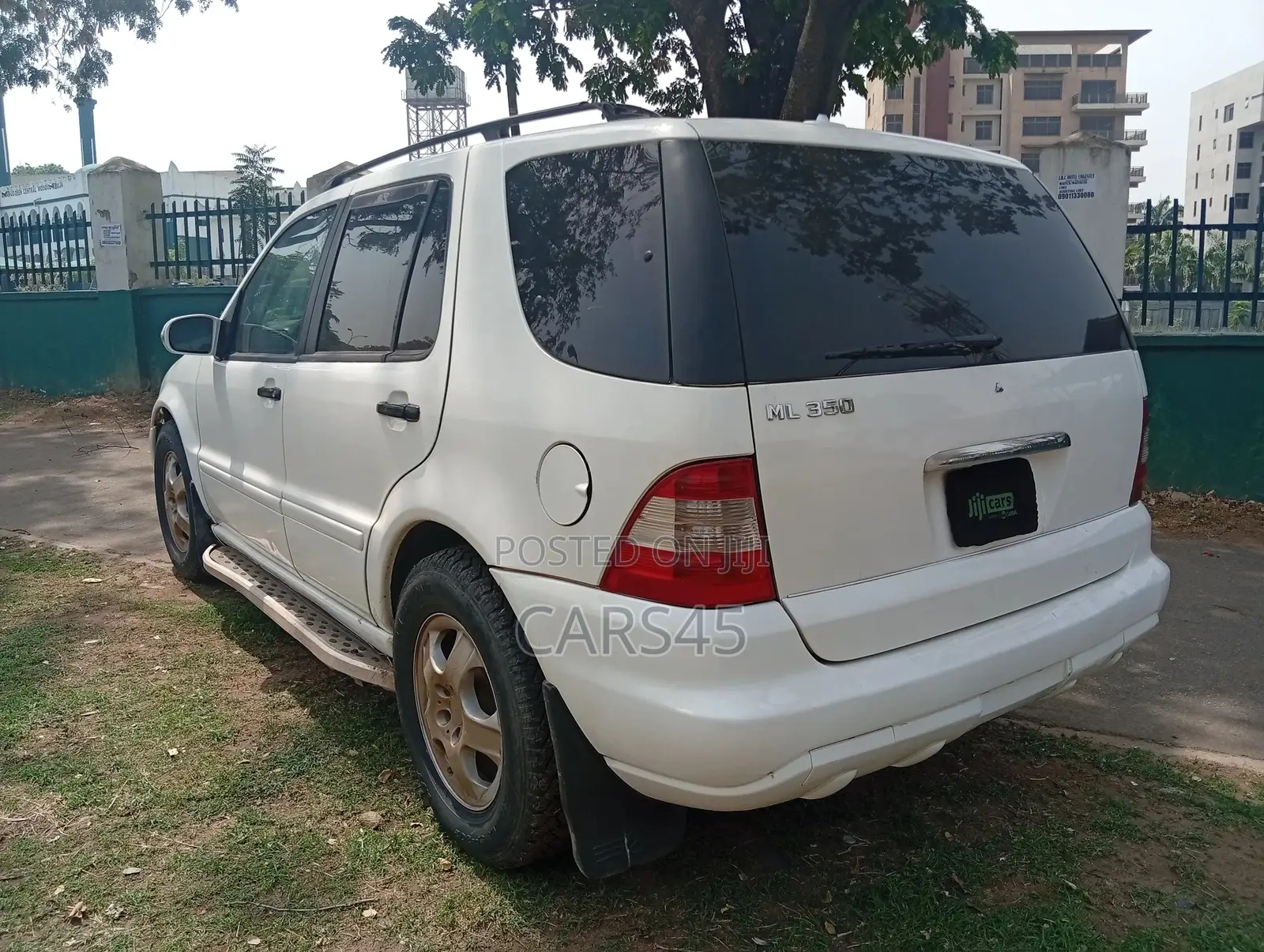 Mercedes-Benz M Class 2005 White