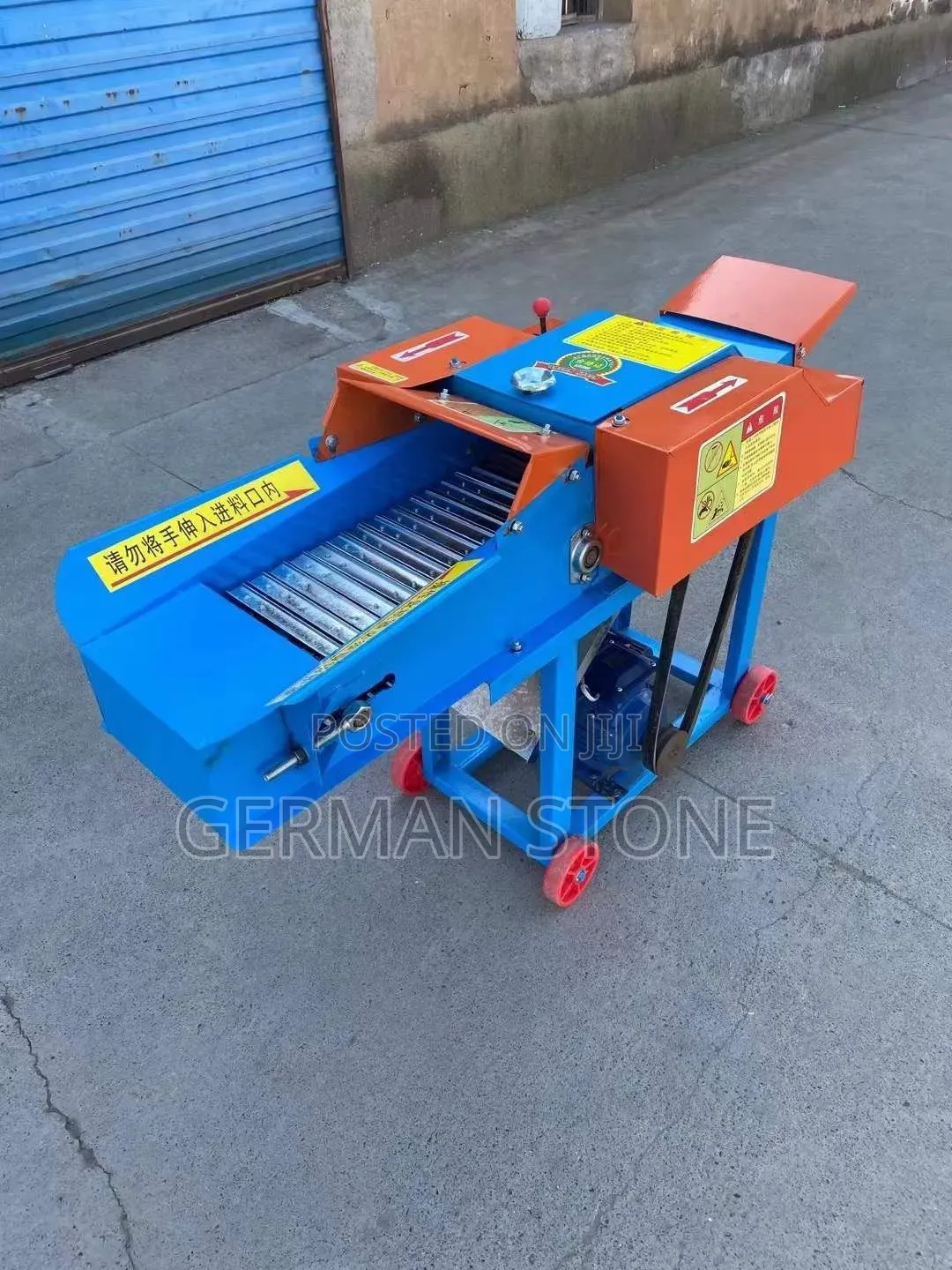 Chaff Cutter Machine Designed To Efficiently Chop