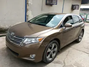 Toyota Venza 2011 Beige
