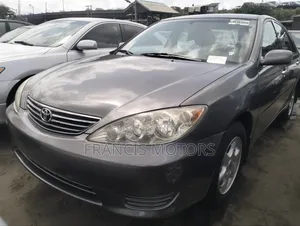 Toyota Camry LE 4dr Sedan (2.4L 4cyl 5A) 2006 Gray