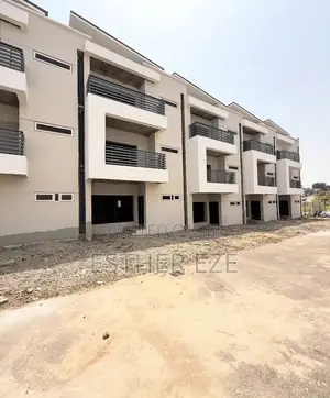4bdrm Townhouse/Terrace in Katampe (Main) for Sale
