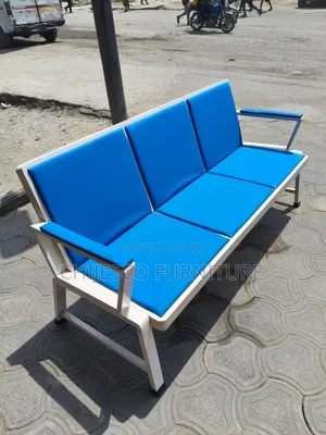 High Quality 3 Seater Awaiting Chair