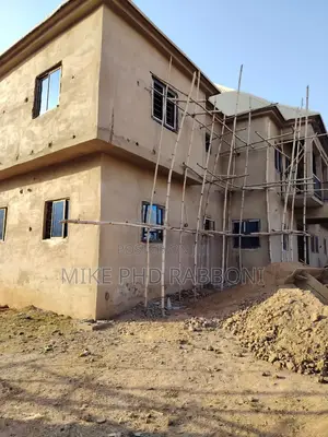 Furnished 2bdrm Block of Flats in Kubwa Cadastral Zone for sale