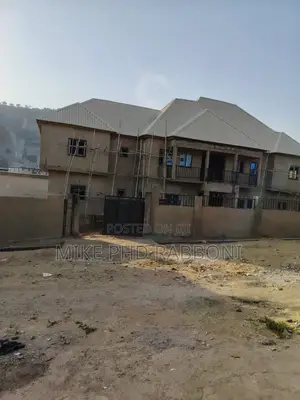 Furnished 2bdrm Block of Flats in Kubwa Cadastral Zone for sale