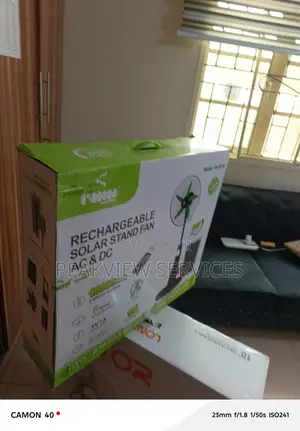 18 Inch Iwin Dual Power Rechargeable Standing Fan