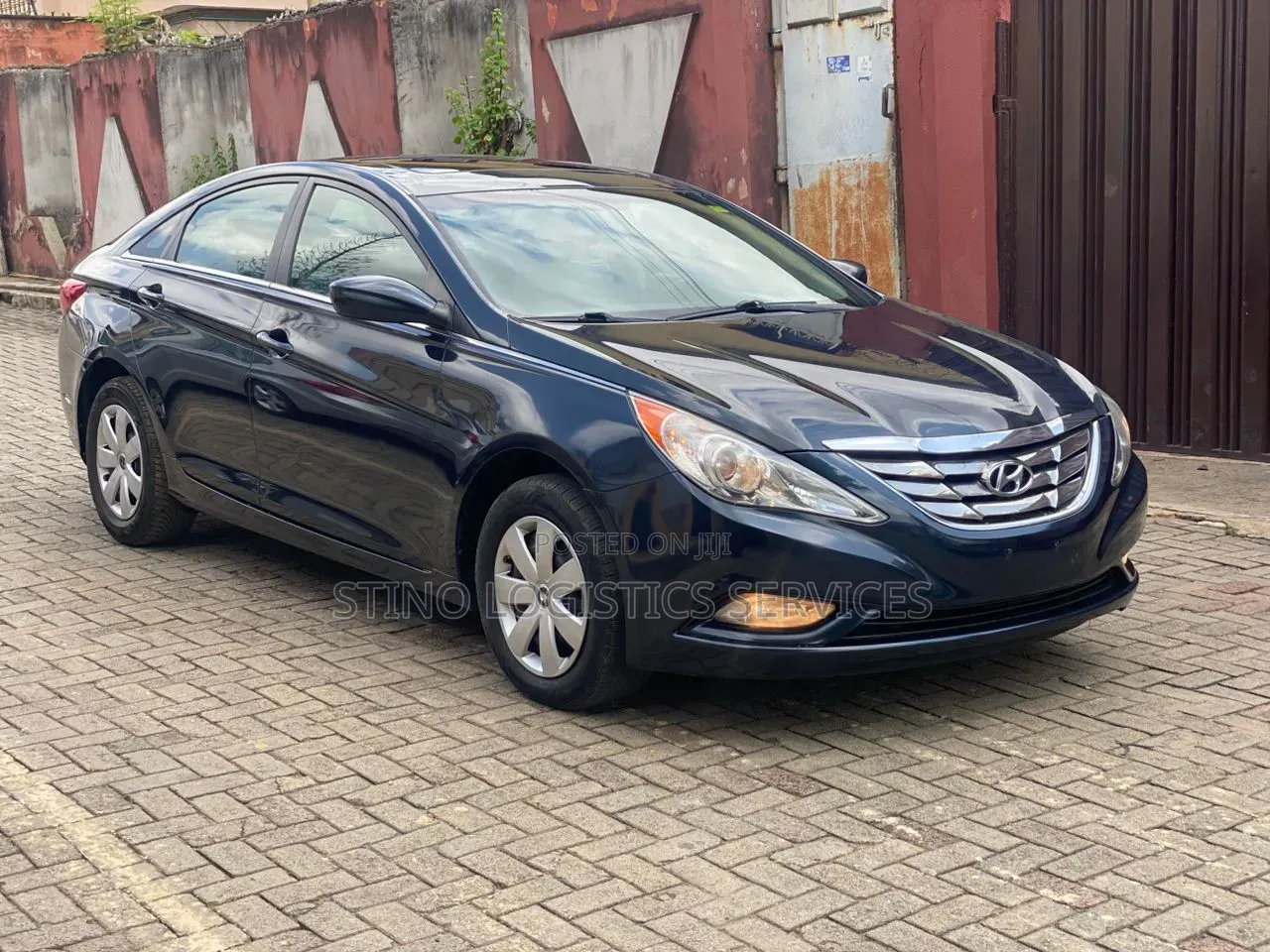 Hyundai Sonata 2011 Blue