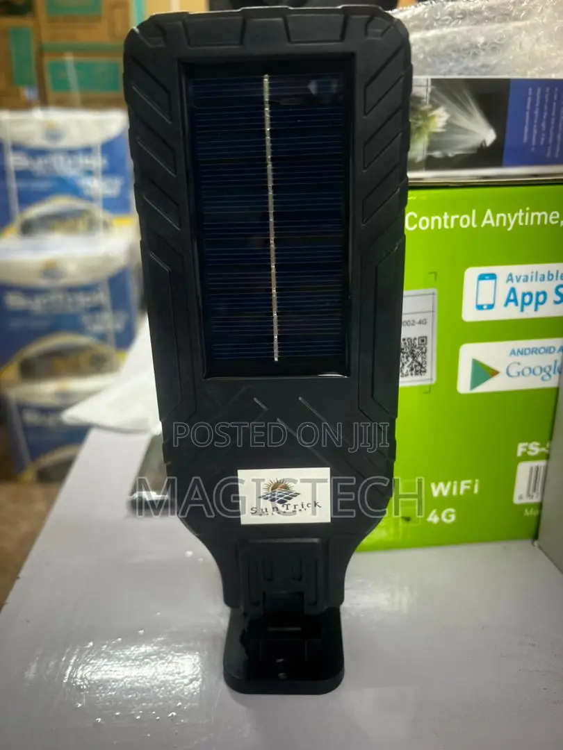 Suntrick Sensor Street Lamp