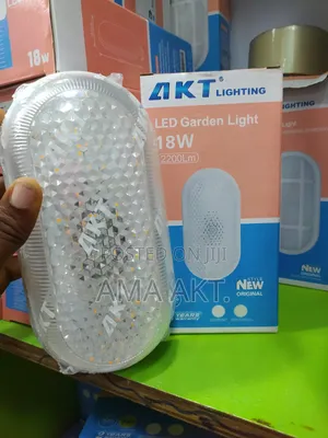 Akt 18w Garden Light