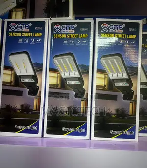 Suntrick Sensor Street Lamp