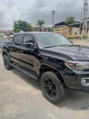 Toyota Tacoma 2021 Black