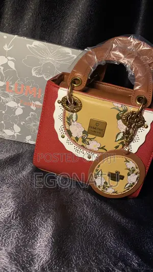 Lumi Pink London Bag