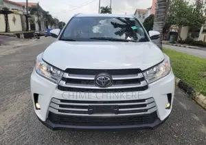 Toyota Highlander XLE 2019 White