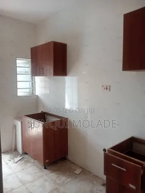 2bdrm Apartment in Ojodu Abiodun, Berger for rent