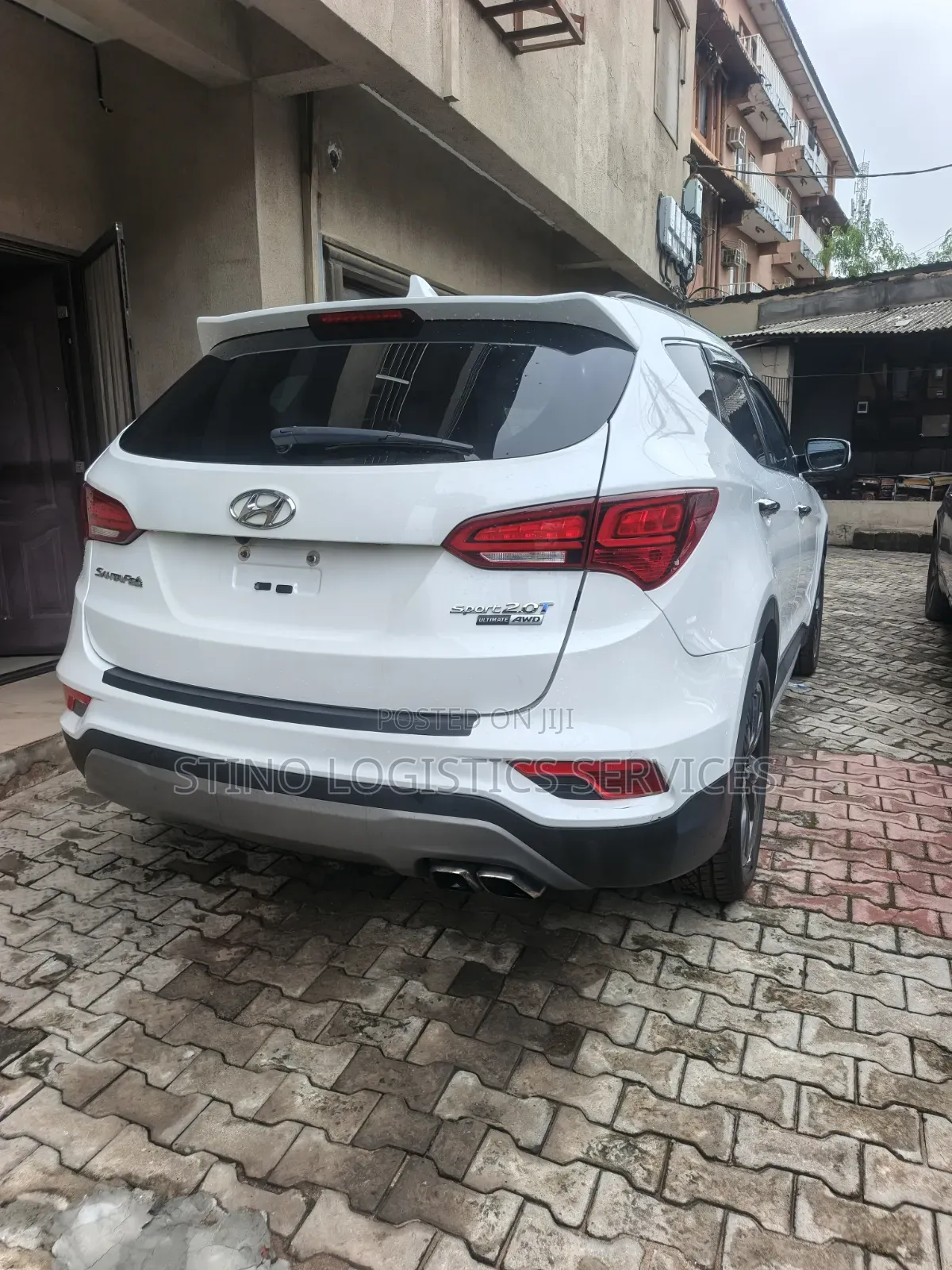 Hyundai Santa Fe 2017 White