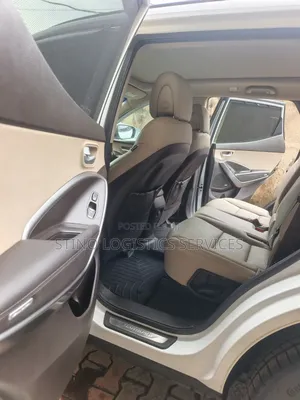 Hyundai Santa Fe 2017 White