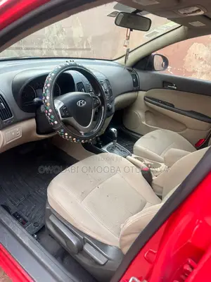 Hyundai Elantra Touring GLS Automatic 2011 Red