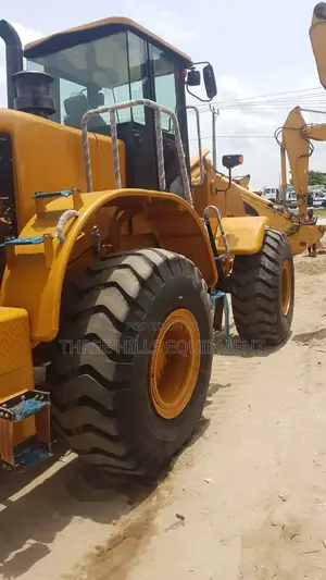 966h Payloader