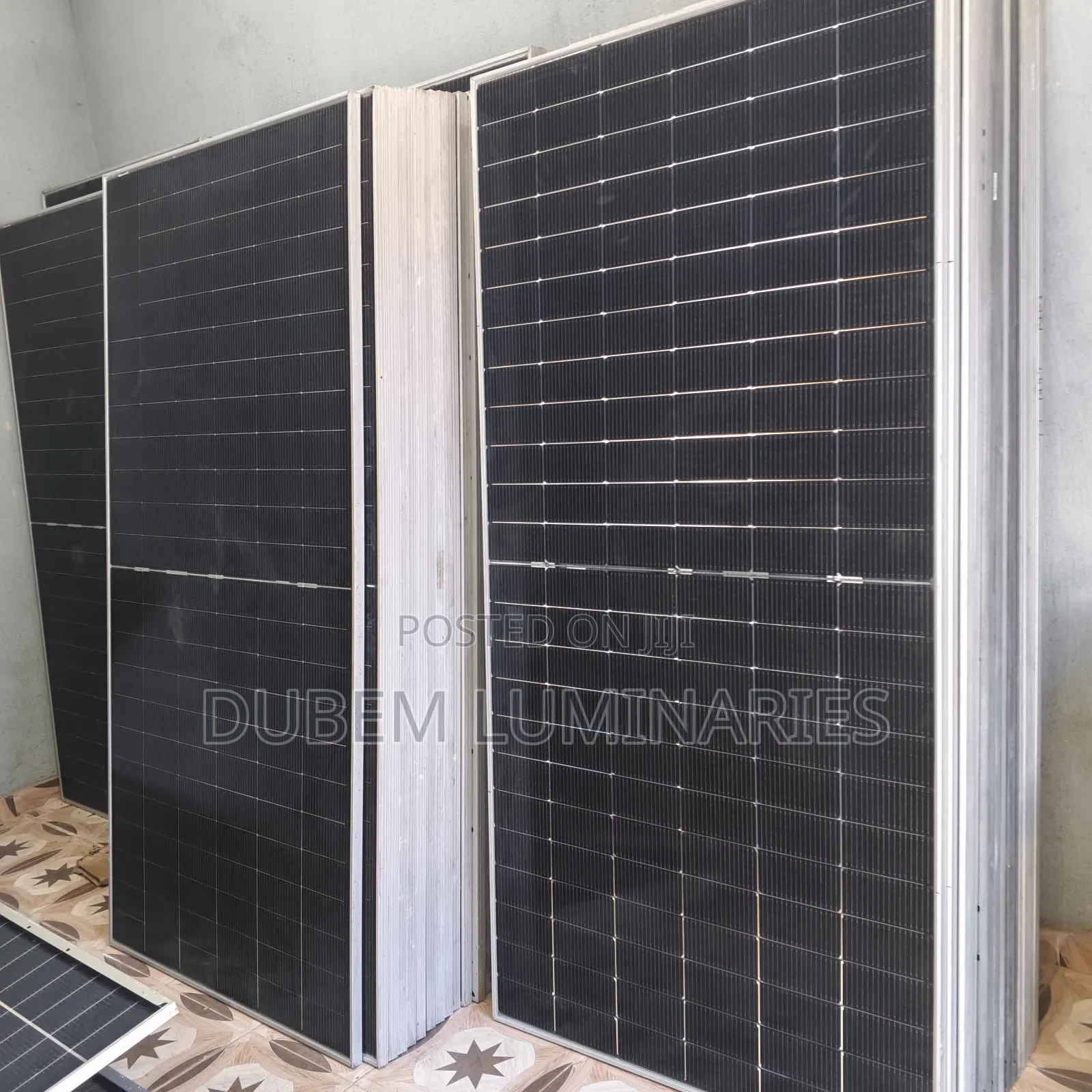 650 Watts Panels