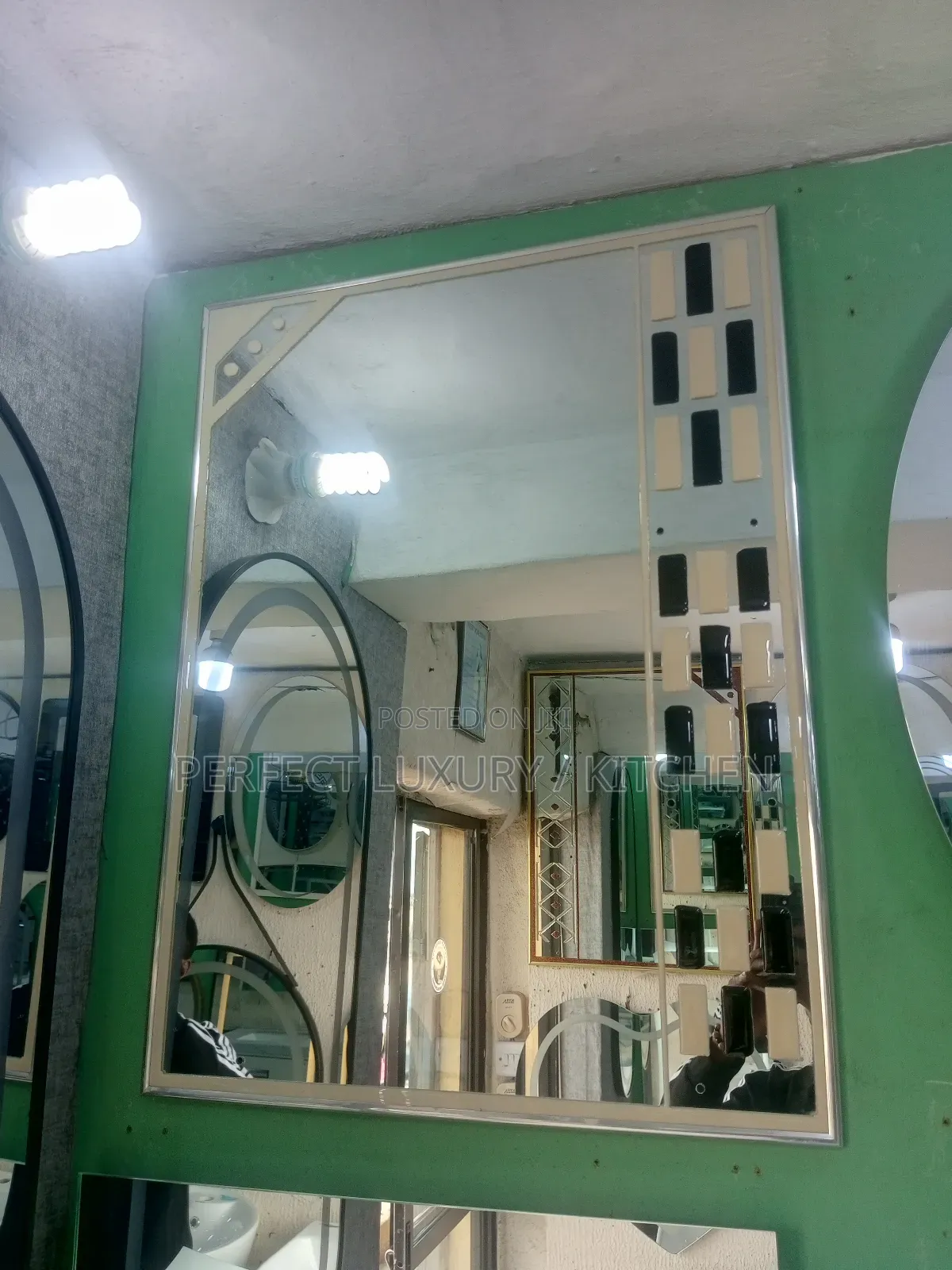 Quality Plain Mirror  With Designs