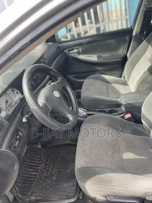 Toyota Corolla LE 2005 Silver