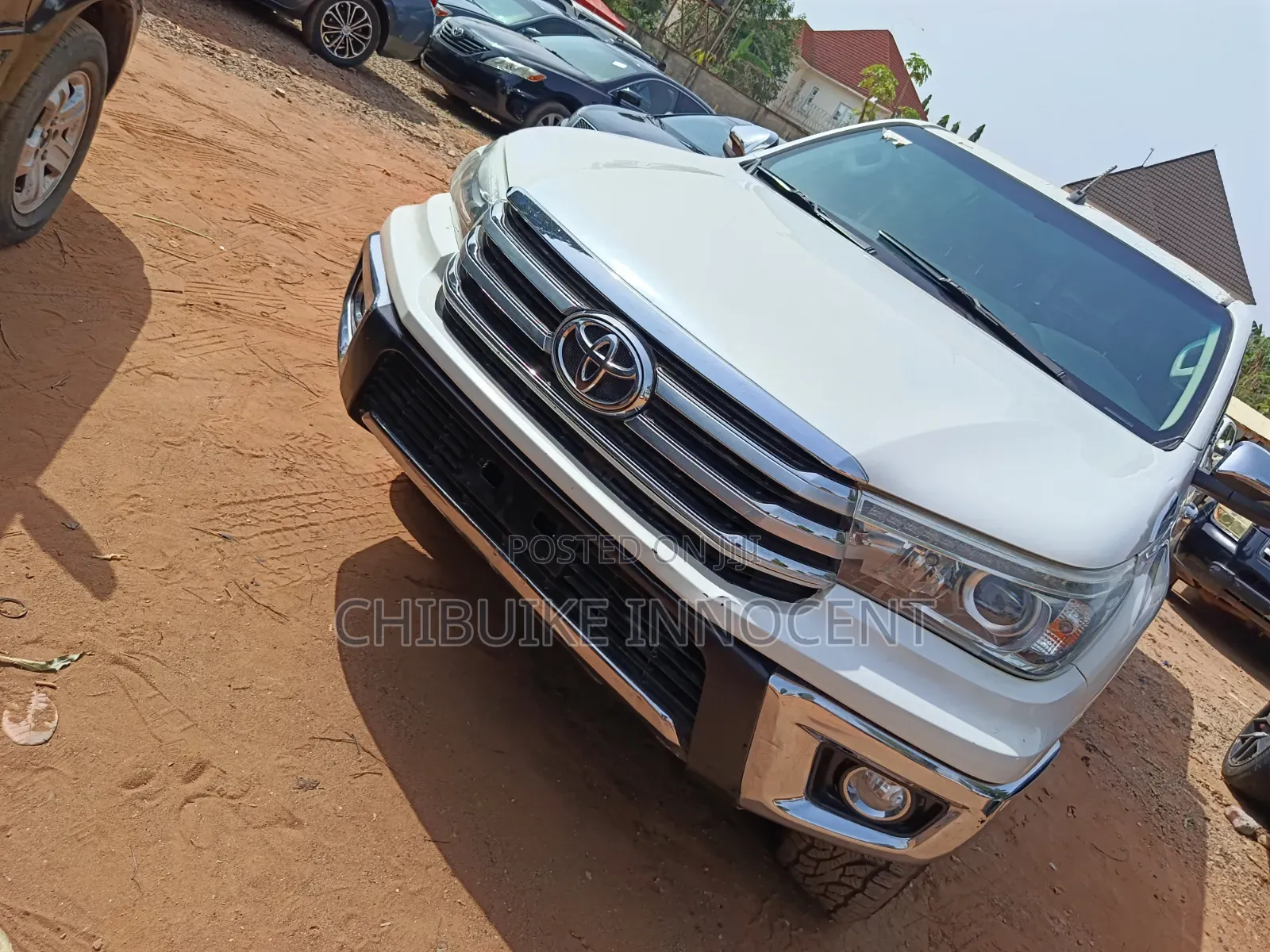Toyota Hilux 2019 White