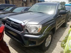 Toyota Tacoma 2015 Gray